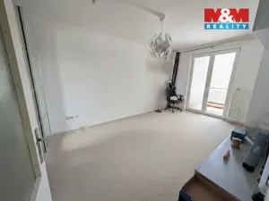 Pronájem bytu 3+kk, Strakonice - Strakonice II, Stavbařů, 82 m2