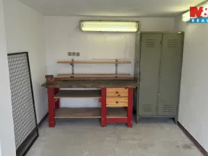 Pronájem garáže, Chropyně, 19 m2