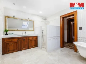 Prodej rodinného domu, Libčice nad Vltavou, Letecká, 200 m2