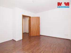 Pronájem rodinného domu, Velké Březno, Tovární, 233 m2