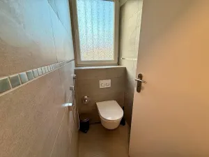 Pronájem kanceláře, Brno - Židenice, Kosmákova, 12 m2