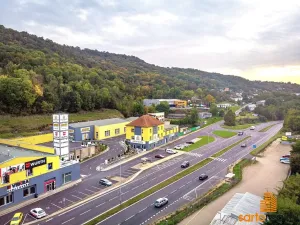 Pronájem obchodního prostoru, Ústí nad Labem, Žižkova, 240 m2