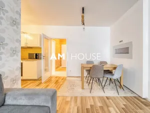 Pronájem bytu 1+kk, Praha - Strašnice, Zvěřinova, 51 m2