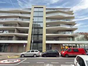 Pronájem bytu 2+kk, Praha - Holešovice, Komunardů, 60 m2