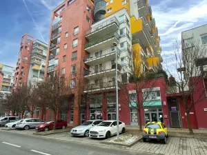 Prodej bytu 3+kk, Praha - Vysočany, Pod Harfou, 75 m2