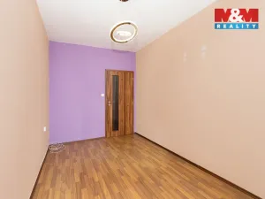 Prodej bytu 3+1, Pardubice - Studánka, Na Drážce, 82 m2