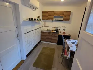 Pronájem bytu 1+kk, Praha - Modřany, Nečova, 20 m2