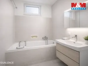 Prodej bytu 3+1, Pardubice - Bílé Předměstí, Na Drážce, 66 m2