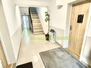 Pronájem bytu 1+kk, Břeclav, Lednická, 46 m2