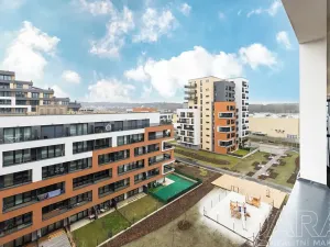 Pronájem bytu 1+kk, Praha - Hloubětín, Poděbradská, 32 m2