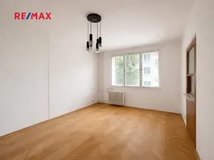 Prodej bytu 2+1, Kralovice, Průběžná, 49 m2