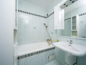 Pronájem bytu 4+1, Třeboň, Lesní, 125 m2