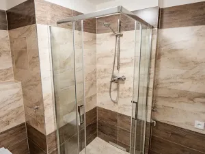 Pronájem bytu 2+kk, Praha - Strašnice, Strančická, 44 m2