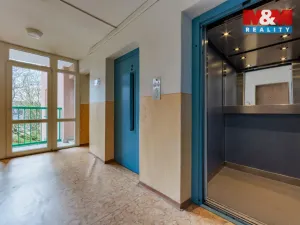 Prodej bytu 2+1, Teplice, Alejní, 46 m2