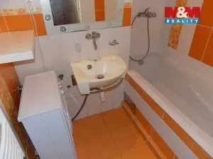 Prodej bytu 3+1, Strakonice - Strakonice I, Nádražní, 75 m2