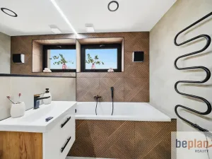 Pronájem bytu 2+kk, Zlatníky-Hodkovice, K Cihelně, 53 m2