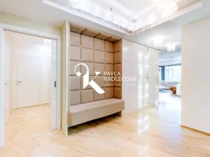 Prodej bytu 4+kk, Praha - Karlín, Karolinská, 200 m2