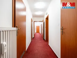 Pronájem obchodního prostoru, Praha, Trnkovo náměstí, 324 m2