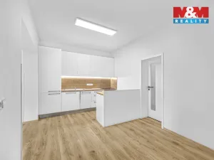 Prodej rodinného domu, Hradec Králové - Kukleny, Pražská třída, 91 m2