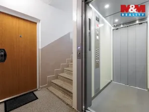 Prodej bytu 2+1, Sokolov, Mánesova, 64 m2