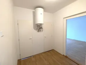 Pronájem bytu 1+kk, Louny, Palackého, 37 m2