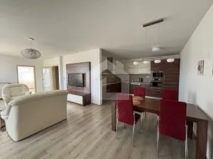 Pronájem bytu 2+kk, Třeboň - Třeboň II, Dukelská, 75 m2