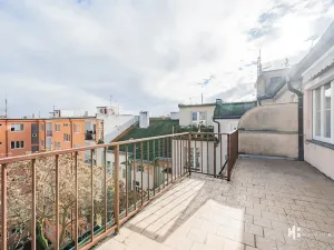 Pronájem bytu 1+kk, Praha - Vinohrady, Hradecká, 26 m2