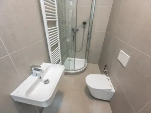 Pronájem bytu 2+kk, Praha - Nové Město, Lípová, 41 m2