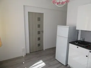 Pronájem bytu 2+1, Kolín, Roháčova, 58 m2