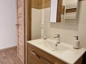 Pronájem bytu 2+kk, Benešov, Vnoučkova, 43 m2