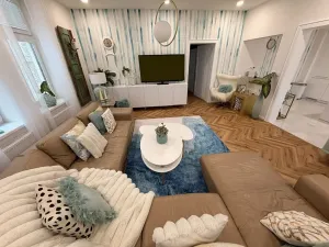 Prodej bytu 4+1, Děčín, Husovo nám., 156 m2