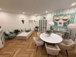 Prodej bytu 4+1, Děčín, Husovo nám., 156 m2