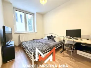 Pronájem bytu 2+kk, Náchod, Borská, 37 m2