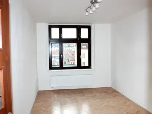 Pronájem bytu 2+kk, Praha - Holešovice, Dělnická, 48 m2