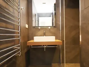 Pronájem bytu 3+1, Karlovy Vary, Hlávkova, 67 m2