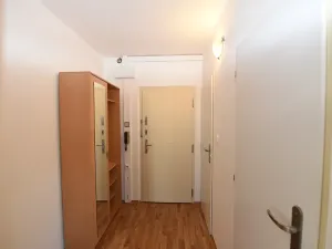 Pronájem bytu 1+kk, Praha - Stodůlky, Blattného, 33 m2