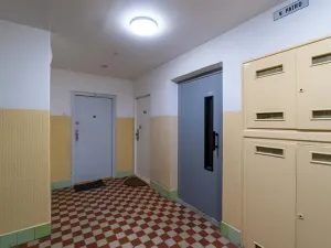 Pronájem bytu 2+kk, Praha - Vršovice, 28. pluku, 63 m2