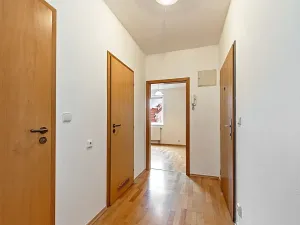 Prodej bytu 2+kk, Praha - Strašnice, Na palouku, 46 m2