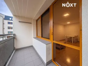 Pronájem bytu 3+kk, Pardubice, Na Labišti, 61 m2