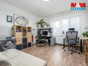 Prodej bytu 3+1, Praha - Vršovice, náměstí Svatopluka Čecha, 74 m2