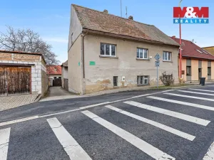 Prodej rodinného domu, Líšťany, Zlatá Ulička, 272 m2