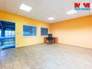 Prodej výrobních prostor, Slavičín, 714 m2