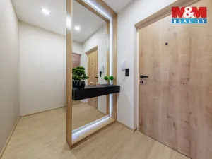 Prodej bytu 2+1, Karlovy Vary - Rybáře, Konečná, 55 m2