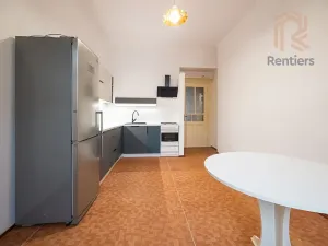 Pronájem bytu 2+1, Praha - Nusle, Jaromírova, 61 m2