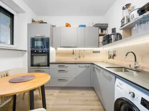 Prodej bytu 1+1, Zlín, třída Tomáše Bati, 36 m2