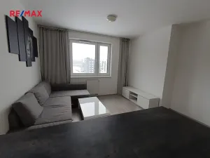 Pronájem bytu 2+kk, Praha - Vysočany, Strnadových, 51 m2