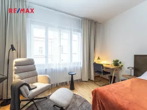 Pronájem bytu 3+kk, Praha - Žižkov, Milíčova, 75 m2