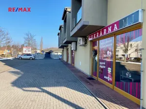 Prodej obchodního prostoru, Mukařov, Choceradská, 48 m2