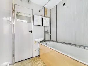 Prodej bytu 2+1, Praha - Kamýk, Zárubova, 58 m2