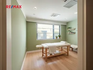 Prodej komerční nemovitosti, Kraslice, Palackého, 1800 m2